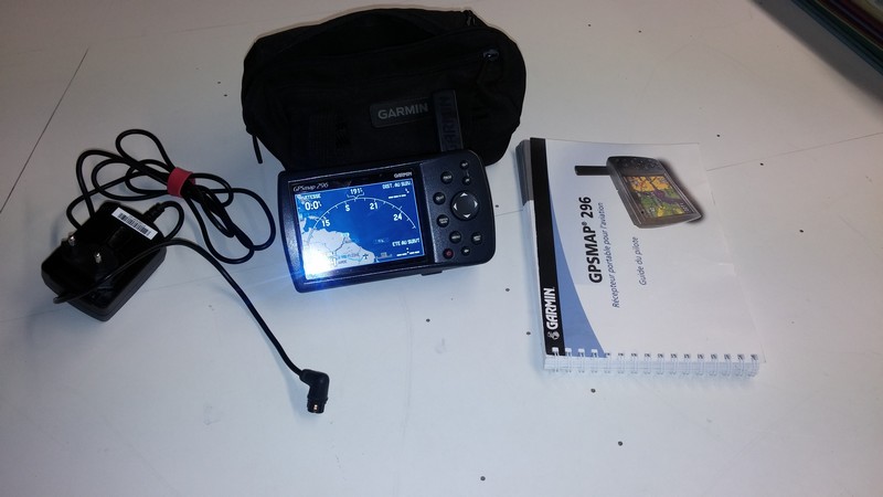 GPS Garmin 296 0002.jpg