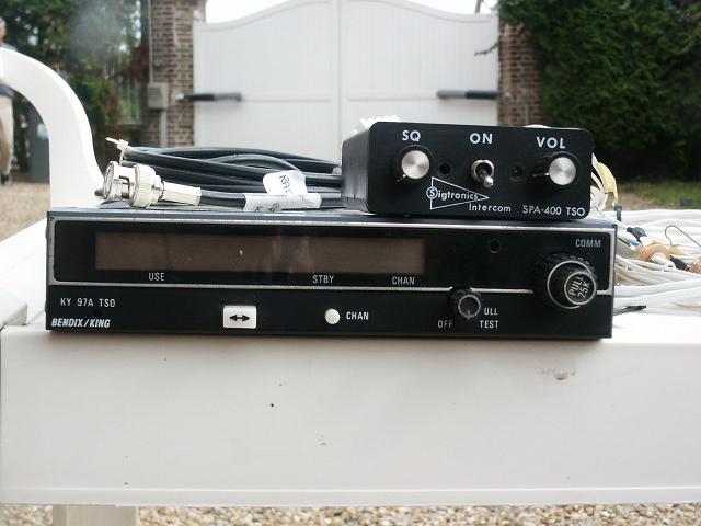 Radio Bendix / King KY 97 A + Intercom 8PA-400 TSO