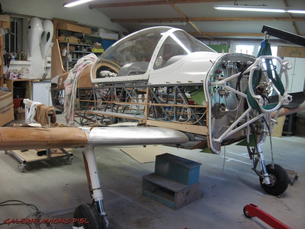 Restauration_F-PYHM__2811229.JPG