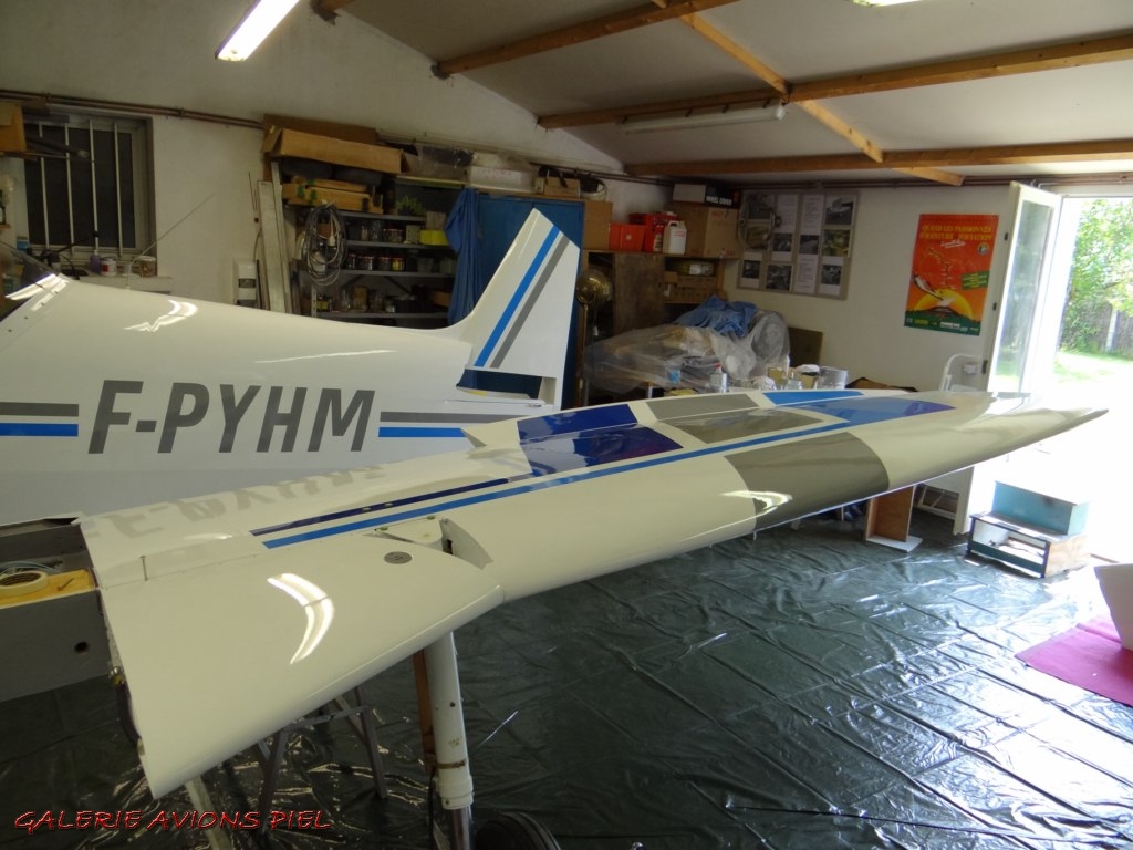 Restauration_F-PYHM__2821629.JPG