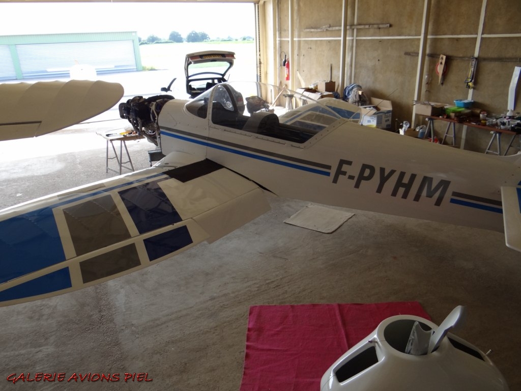 Restauration_F-PYHM__2823729.JPG